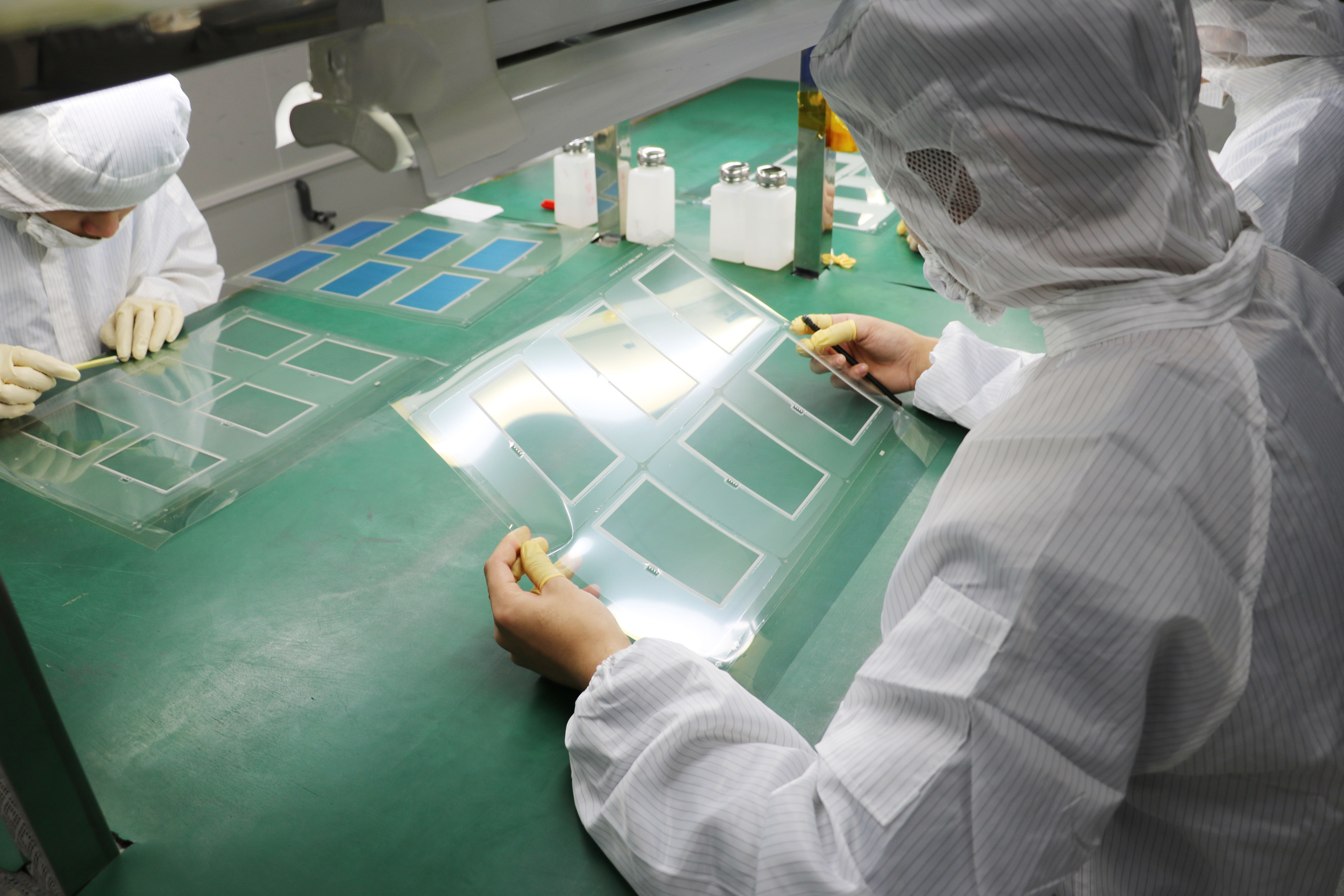 新宝GG触摸屏车间照片